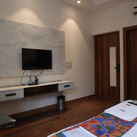 Hotel Elite Sector 45 I Gurgaon Central I Couple Friendly Extérieur photo