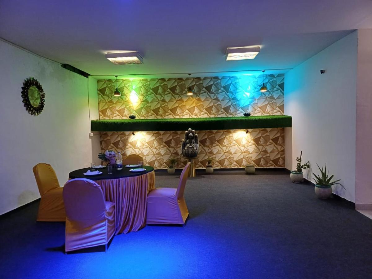 Hotel Elite Sector 45 I Gurgaon Central I Couple Friendly Extérieur photo