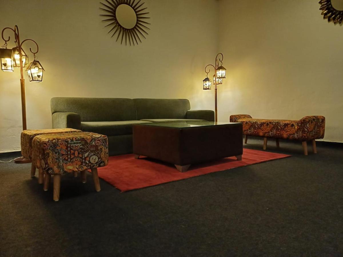 Hotel Elite Sector 45 I Gurgaon Central I Couple Friendly Extérieur photo