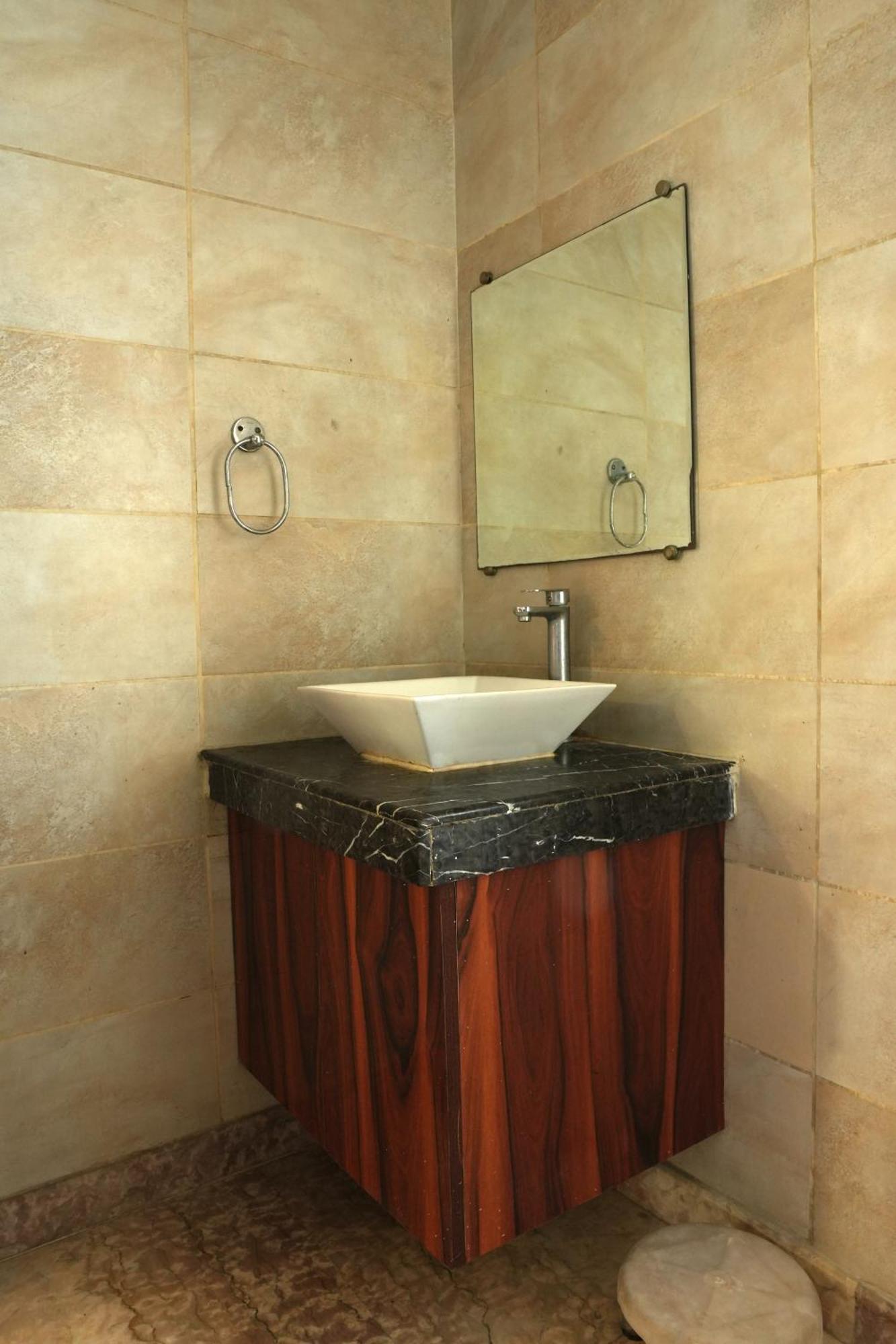 Hotel Elite Sector 45 I Gurgaon Central I Couple Friendly Extérieur photo