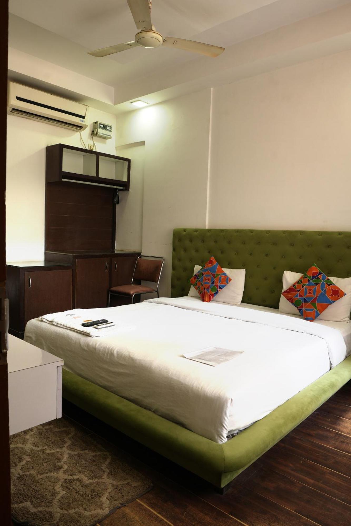 Hotel Elite Sector 45 I Gurgaon Central I Couple Friendly Extérieur photo