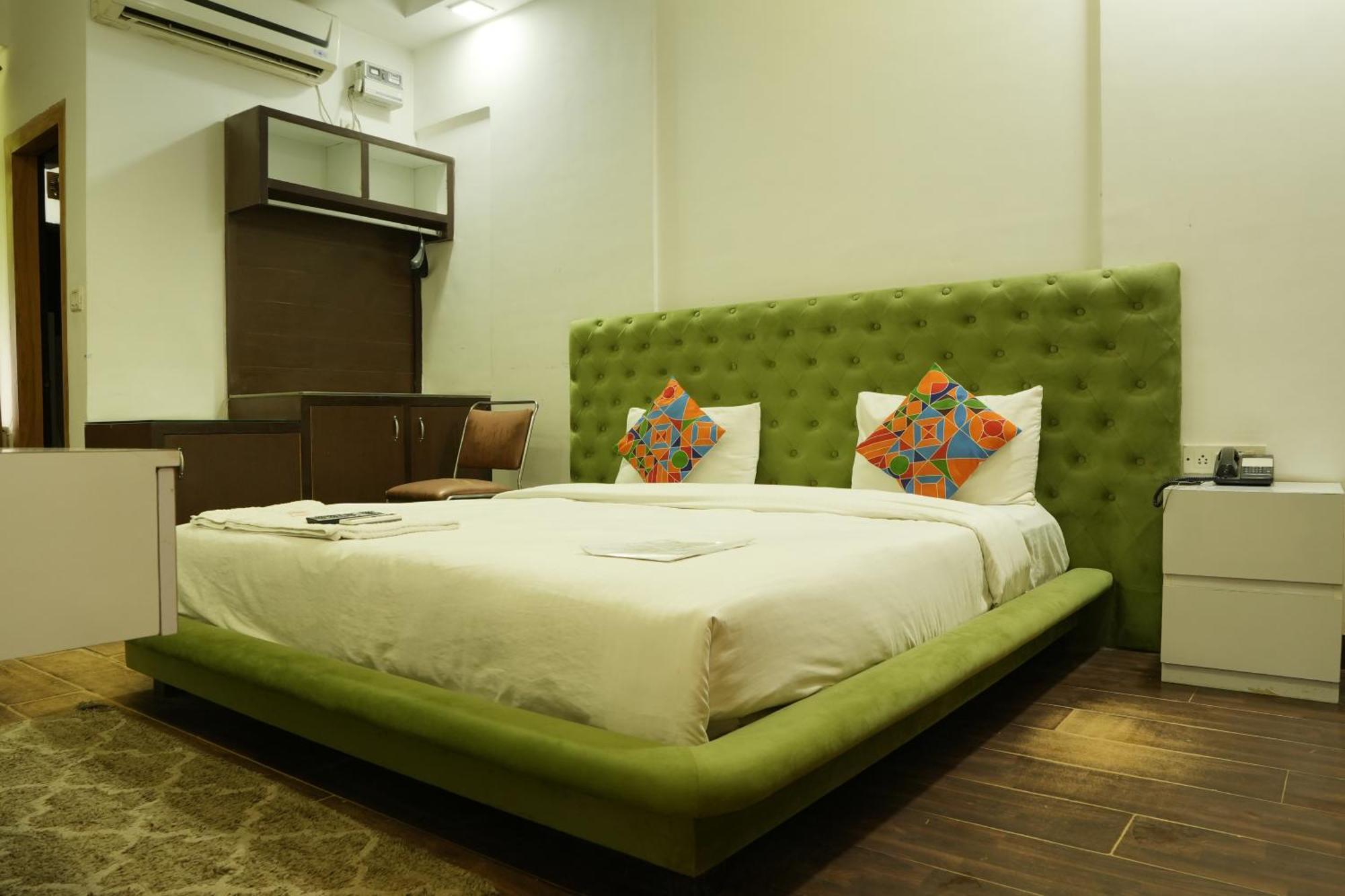 Hotel Elite Sector 45 I Gurgaon Central I Couple Friendly Extérieur photo