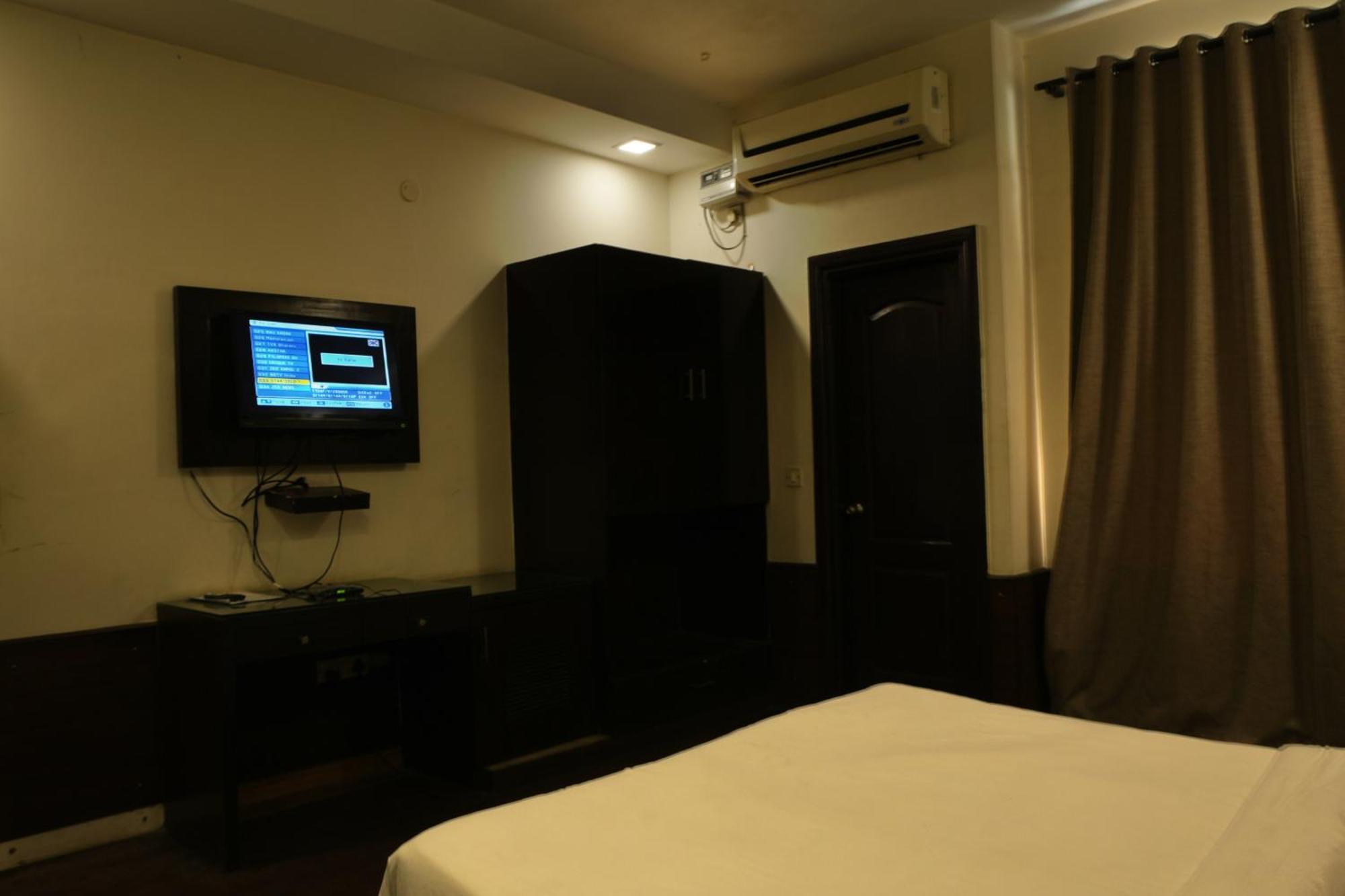 Hotel Elite Sector 45 I Gurgaon Central I Couple Friendly Extérieur photo