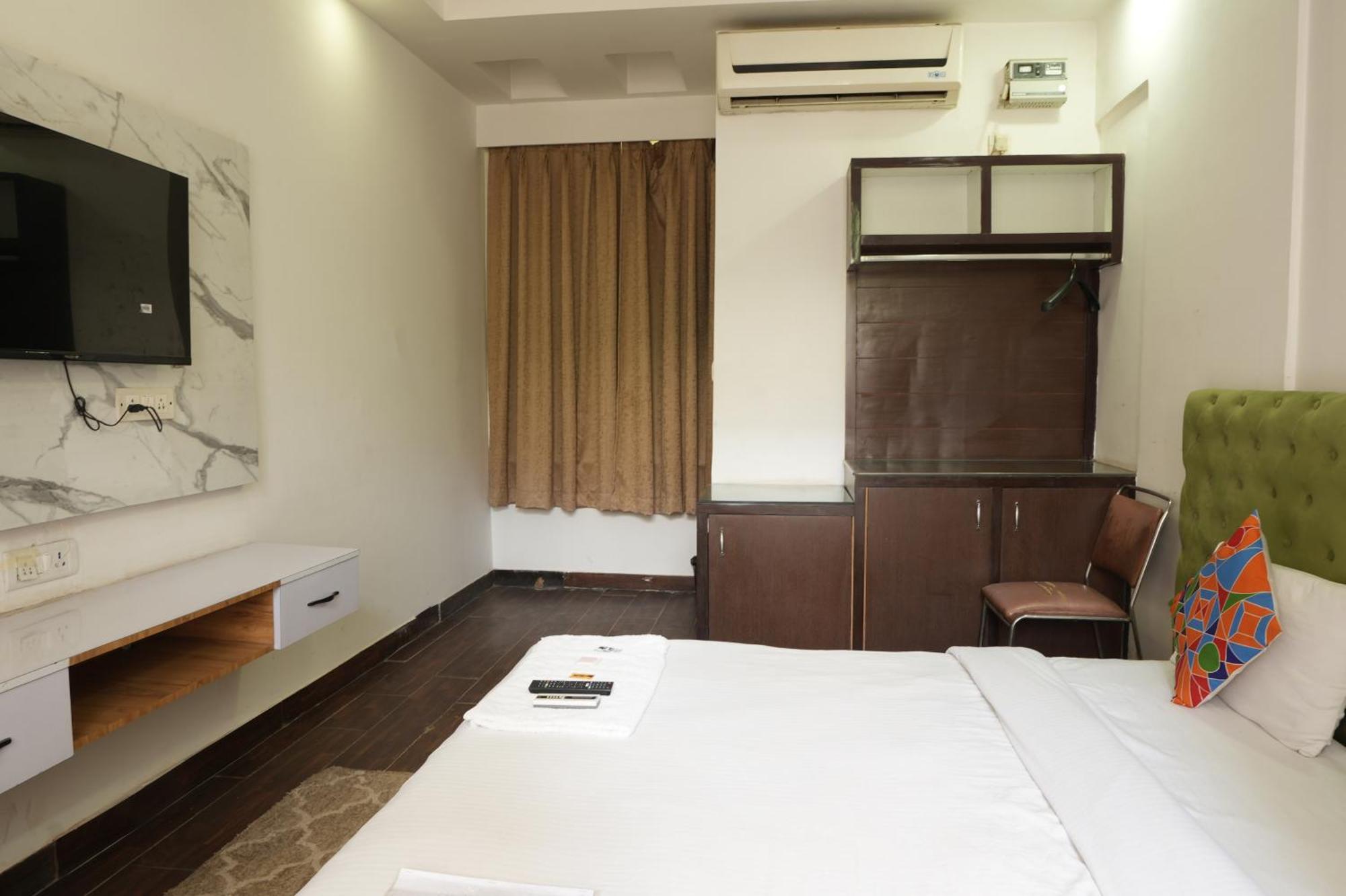 Hotel Elite Sector 45 I Gurgaon Central I Couple Friendly Extérieur photo