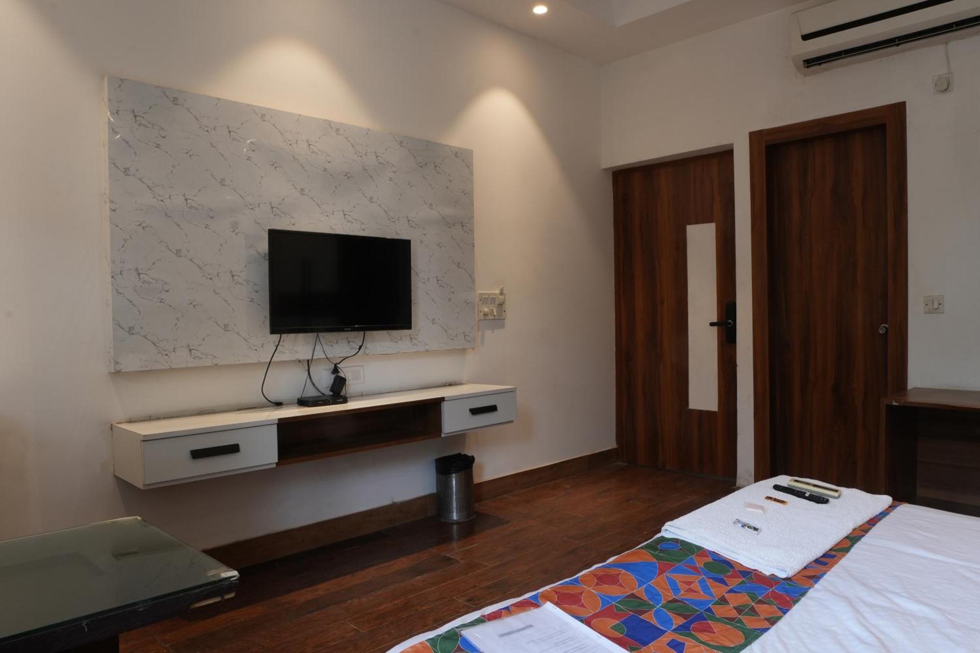 Hotel Elite Sector 45 I Gurgaon Central I Couple Friendly Extérieur photo