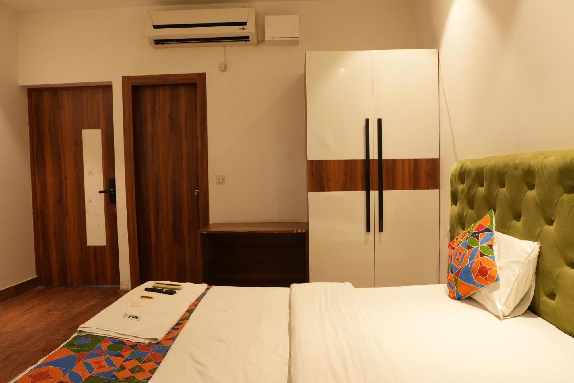 Hotel Elite Sector 45 I Gurgaon Central I Couple Friendly Extérieur photo